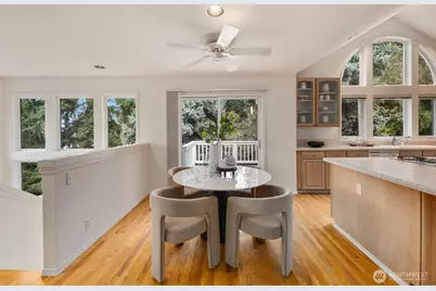 1665 204th Avenue NE, Sammamish, WA 98074 - Photo 14