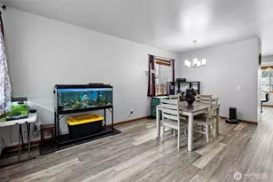 427 NE Nantucket St, Bremerton, WA 98310 - Photo 2