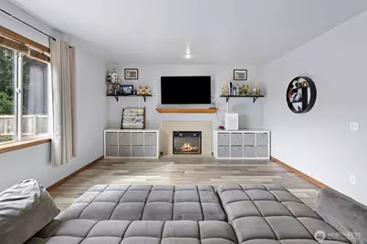 427 NE Nantucket Street, Bremerton, WA 98310 - Photo 8