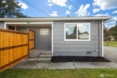 420 107th Place SW #2, Everett, WA 98204 - Photo 1