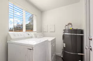 420 107th Pl SW, Everett, WA 98204 - Photo 12