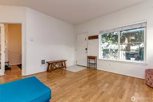 2166 Palisade Blvd, DuPont, WA 98327 - Photo 2