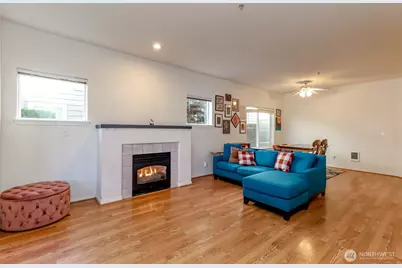 2166 Palisade Boulevard #A-4, DuPont, WA 98327 - Photo 4