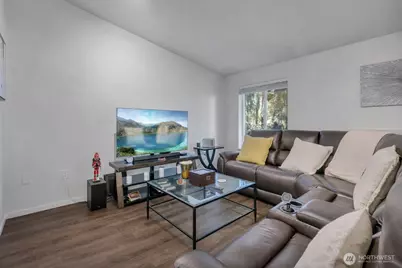 4615 Grandview Drive W #B, University Place, WA 98466 - Photo 6