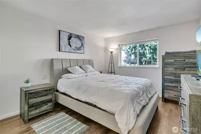 4615 Grandview Drive W #B, University Place, WA 98466 - Photo 16