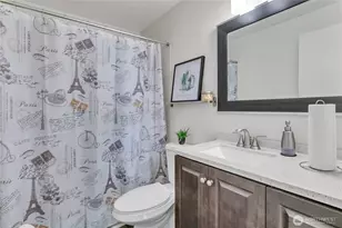 4615 Grandview Dr W, University Place, WA 98466 - Photo 18