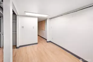 337 Park Ave N, Renton, WA 98057 - Photo 18