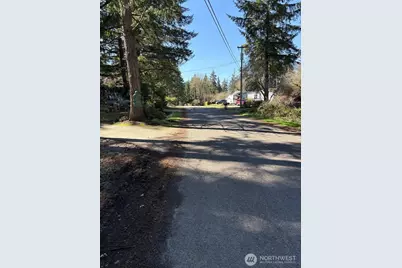 6802 87th Street NW, Gig Harbor, WA 98332 - Photo 2