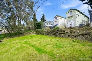 5720 37th Ave S, Seattle, WA 98118 - Photo 20