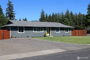 402 California Ave-N, Rainier, WA 98576 - Photo 2