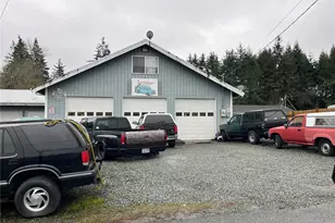 9094 Stevenson Rd, Anacortes, WA 98221 - Photo 2