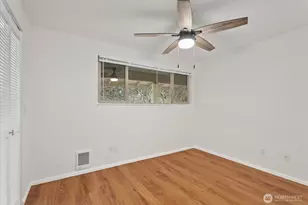 14130 SE 17th Pl, Bellevue, WA 98007 - Photo 18