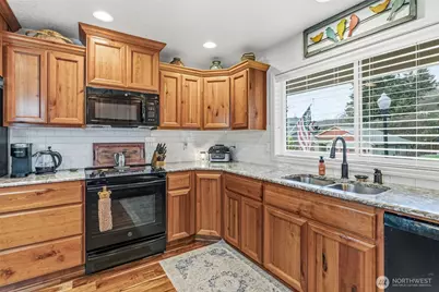617 Stone Park, Kalama, WA 98625 - Photo 6