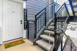 22810 30th Ave S, Des Moines, WA 98198 - Photo 1