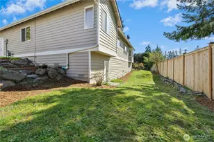 21808 87th Pl W, Edmonds, WA 98026 - Photo 36