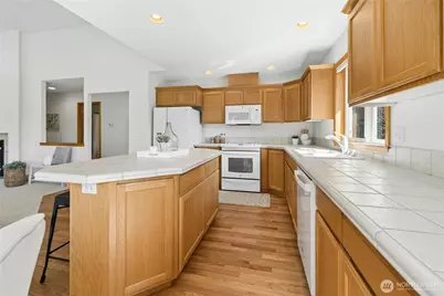 21808 87th Place W, Edmonds, WA 98026 - Photo 12