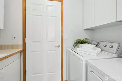 21808 87th Place W, Edmonds, WA 98026 - Photo 32