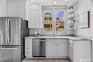 1617 Water St SW, Olympia, WA 98501 - Photo 8