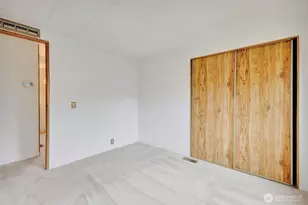 1510 Maple Ln, Kent, WA 98030 - Photo 12