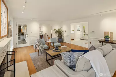 8910 SE 54th Street, Mercer Island, WA 98040 - Photo 4