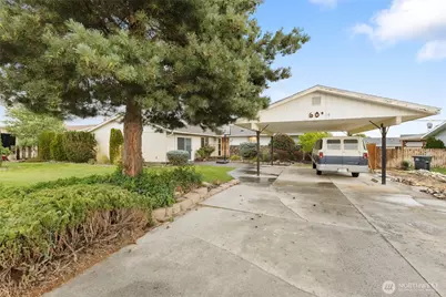 603 N Crestview Drive, Moses Lake, WA 98837 - Photo 2
