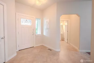 12707 12th Dr SE, Everett, WA 98208 - Photo 4
