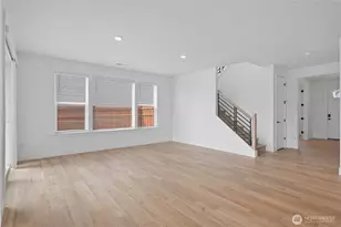 20414 Mystic Pl E, Bonney Lake, WA 98391 - Photo 10