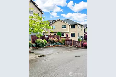 527 Pilchuck Path, Everett, WA 98201 - Photo 38