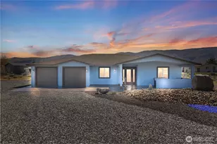 713 SW Sunset Blvd, Mattawa, WA 99349 - Photo 1