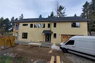 10731 B 17th Ave NE, Seattle, WA 98125 - Photo 6