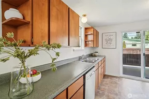 19448 15th Ave NW, Shoreline, WA 98177 - Photo 6