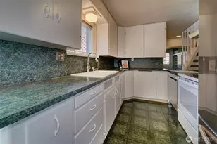 1537 Snyder Ave, Bremerton, WA 98312 - Photo 10