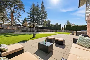 7664 NE 14th St, Medina, WA 98039 - Photo 32