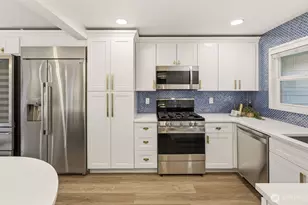 7664 NE 14th St, Medina, WA 98039 - Photo 16