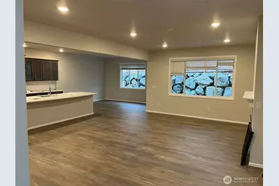 949 121st Ave SE, Lake Stevens, WA 98258 - Photo 6