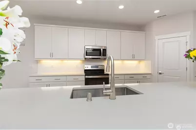 8426 31st Place NE, Marysville, WA 98270 - Photo 10