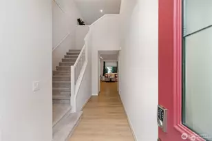 8426 31st Pl NE, Marysville, WA 98270 - Photo 4