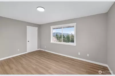 2404 Bloyd Street, Kelso, WA 98626 - Photo 8