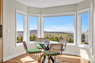 15423 SE 58th St, Bellevue, WA 98006 - Photo 18