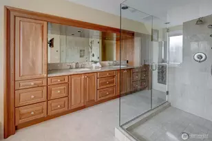 4911 Harbor Ln, Everett, WA 98203 - Photo 30