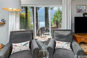 17 Thompson Point Rd, Port Angeles, WA 98363 - Photo 4