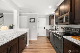 18411 104th St Ct E, Bonney Lake, WA 98391 - Photo 6