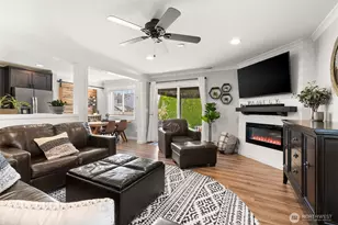 18411 104th St Ct E, Bonney Lake, WA 98391 - Photo 4