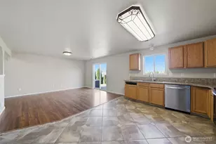 1705 SE Market St, College Place, WA 99324 - Photo 10