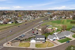 1705 SE Market St, College Place, WA 99324 - Photo 2