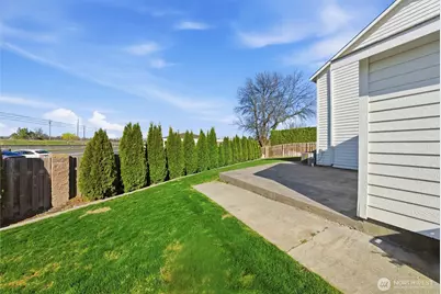 1705 SE Market Street, College Place, WA 99324 - Photo 30
