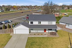 1705 SE Market St, College Place, WA 99324 - Photo 2