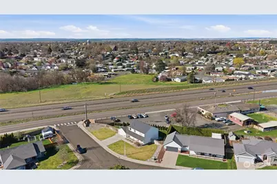1705 SE Market Street, College Place, WA 99324 - Photo 32