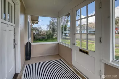 2824 Aberdeen Avenue, Hoquiam, WA 98550 - Photo 2