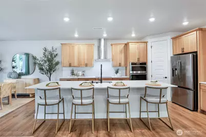 32167 Myrtle Avenue SE, Black Diamond, WA 98010 - Photo 2